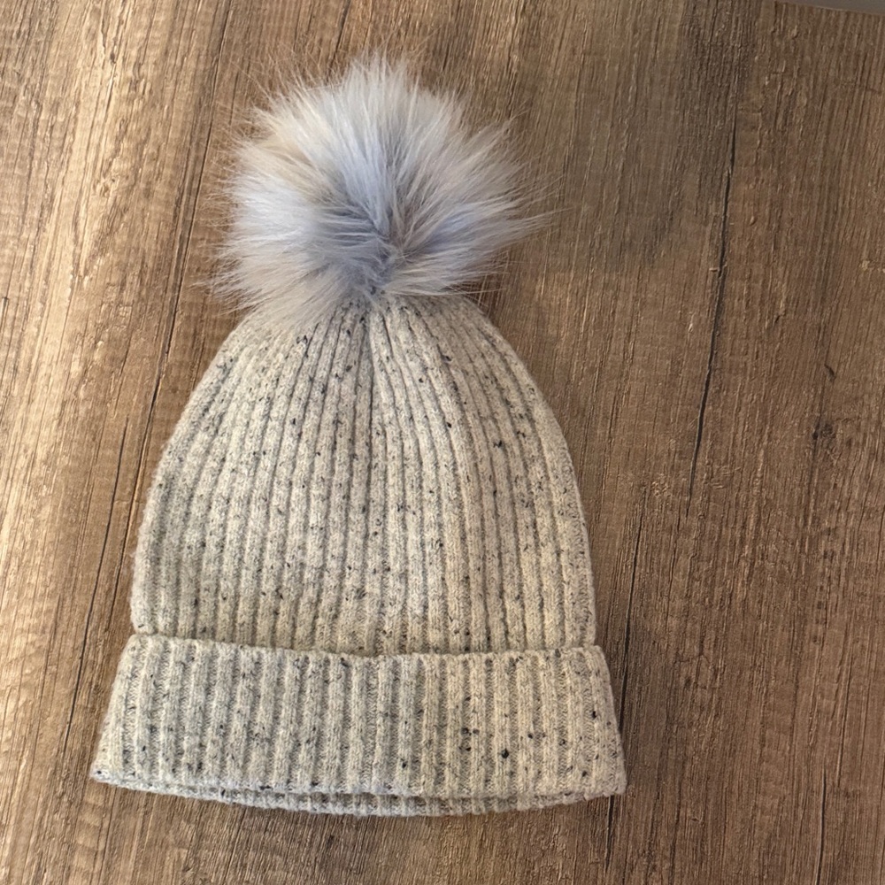 American Eagle Outfitters Kids Ribbed Pom Beanie - Heather Gray
